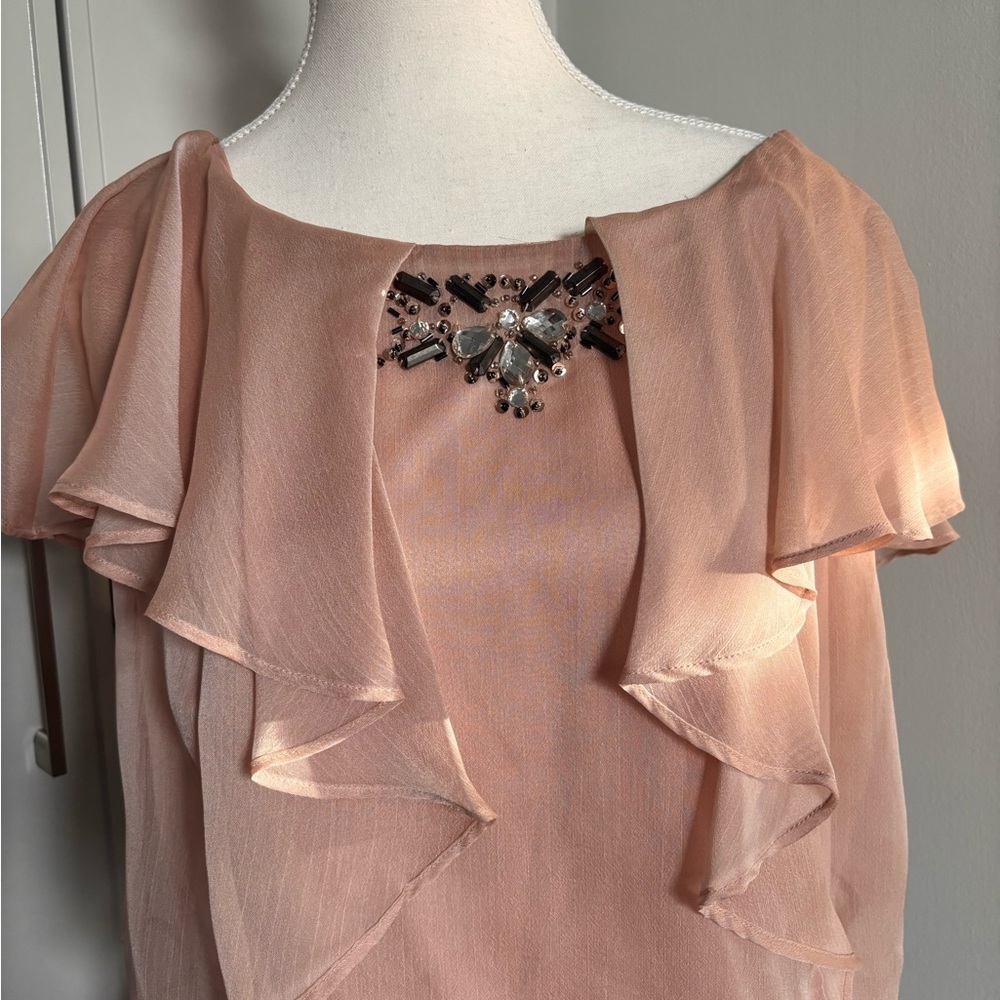 Chic Women's Blouse with Ruffle Detail - Picture 2 of 10